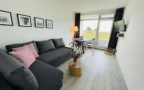 Apartment Eerste Reeg für 2-4 Personen mit Pool